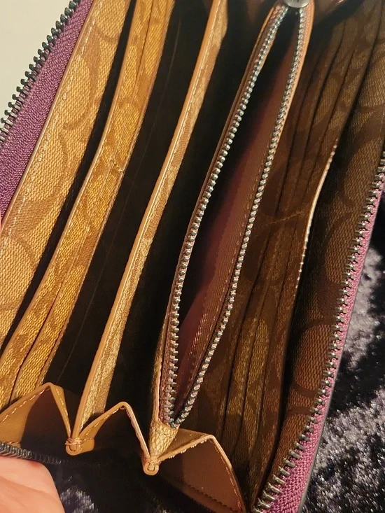 Coach X Disney Once Upon A Dream Wallet - Picture 6 of 9